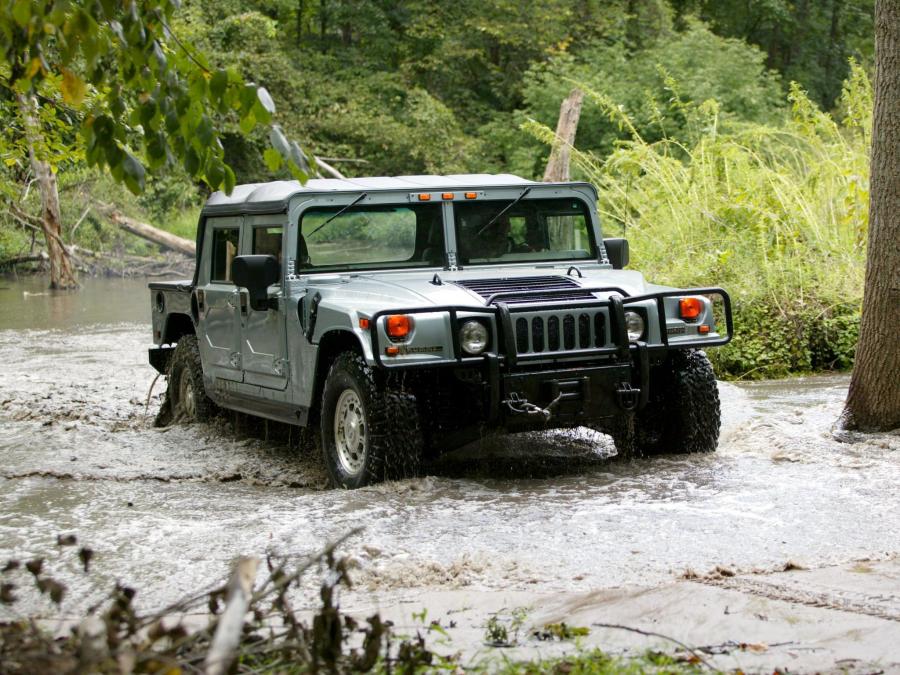  Hummer H1 Convertible 1992 года  (фото 20 из 40)